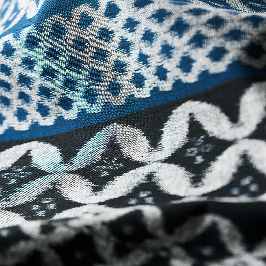 �i�X����